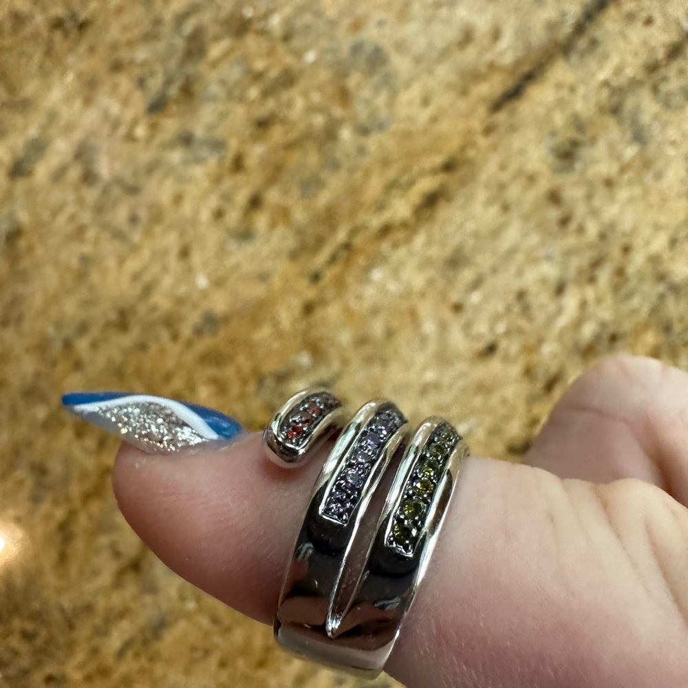 Three Different Colored Rhinestone Ring - image 4